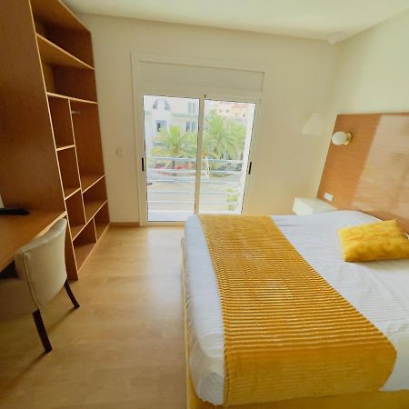 Appart Hotel Puerto Marino อัลฮอเคม่า ภายนอก รูปภาพ