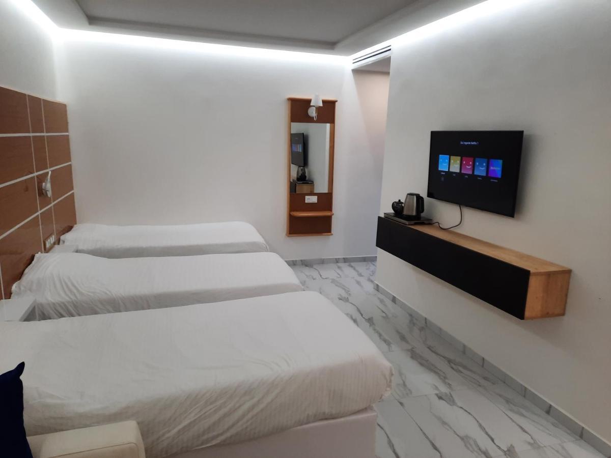 Appart Hotel Puerto Marino อัลฮอเคม่า ภายนอก รูปภาพ