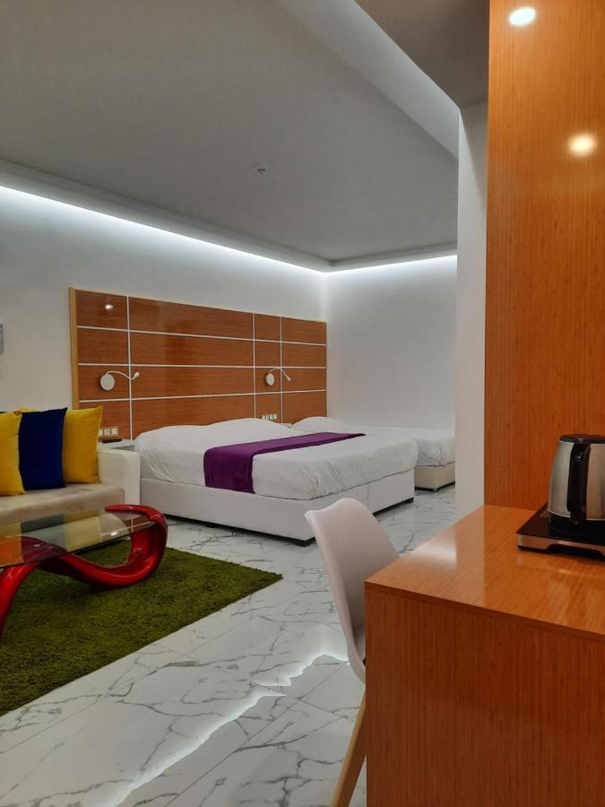 Appart Hotel Puerto Marino อัลฮอเคม่า ภายนอก รูปภาพ