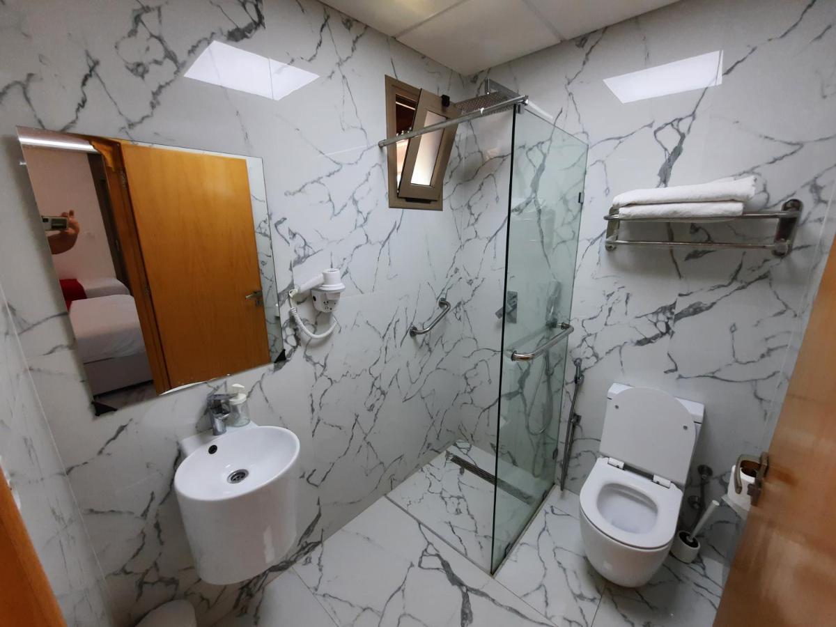 Appart Hotel Puerto Marino อัลฮอเคม่า ภายนอก รูปภาพ