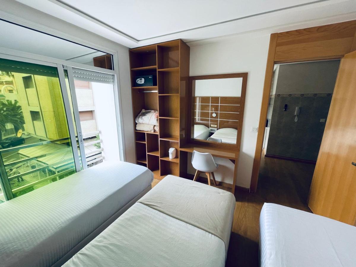 Appart Hotel Puerto Marino อัลฮอเคม่า ภายนอก รูปภาพ